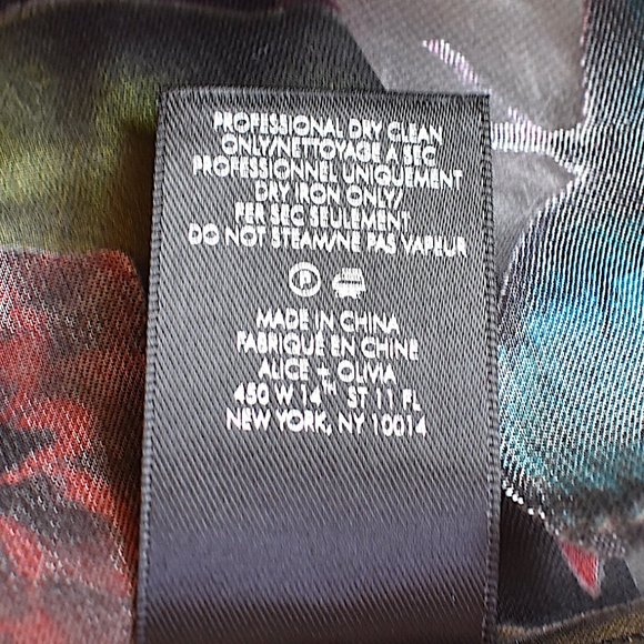 Alice + Olivia Jeannie Bow Cap Sleeve Butterfly - Picture 10 of 11